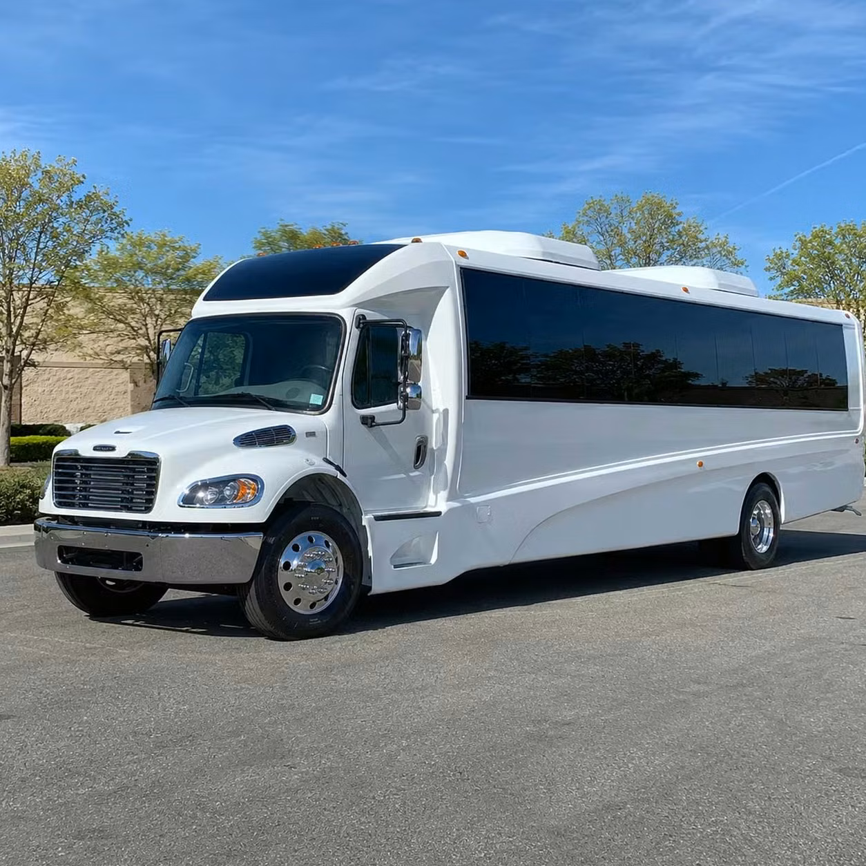 peachtree city 28 passenger minibus rental