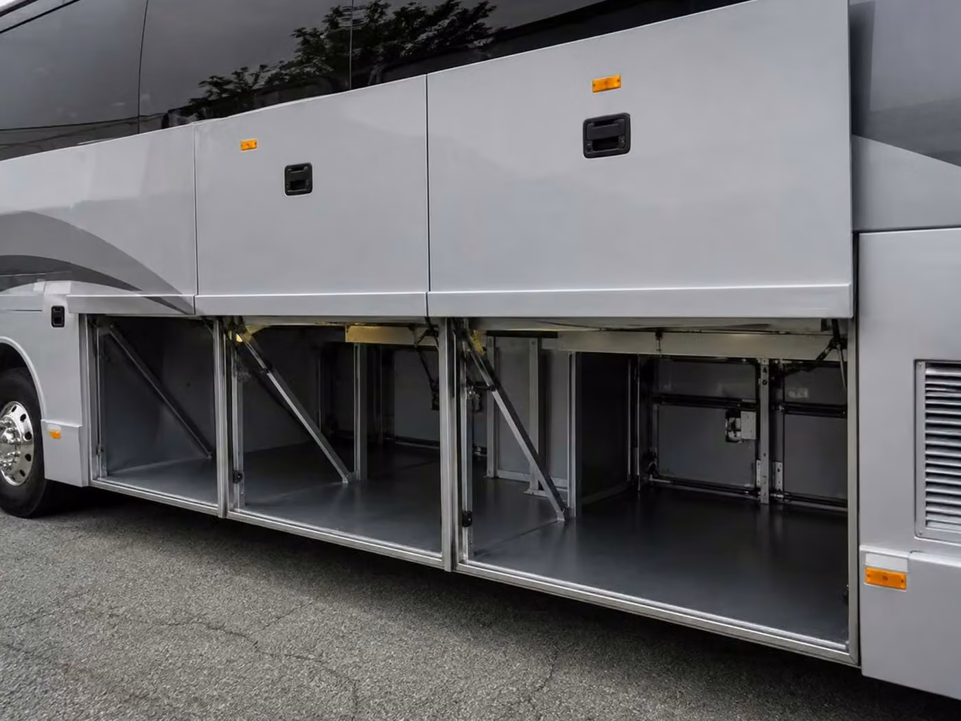 peachtree city charter bus under bus storage